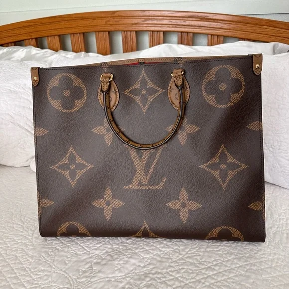 Louis Vuttion on the go GM - Picture 1 of 8